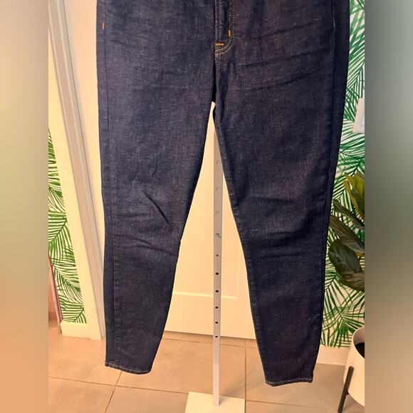 J Crew Women’s Toothpick Jeans Size 27 Ultra Dark Wash - Picture 4 of 10